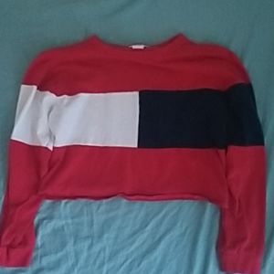 red,navy and white top